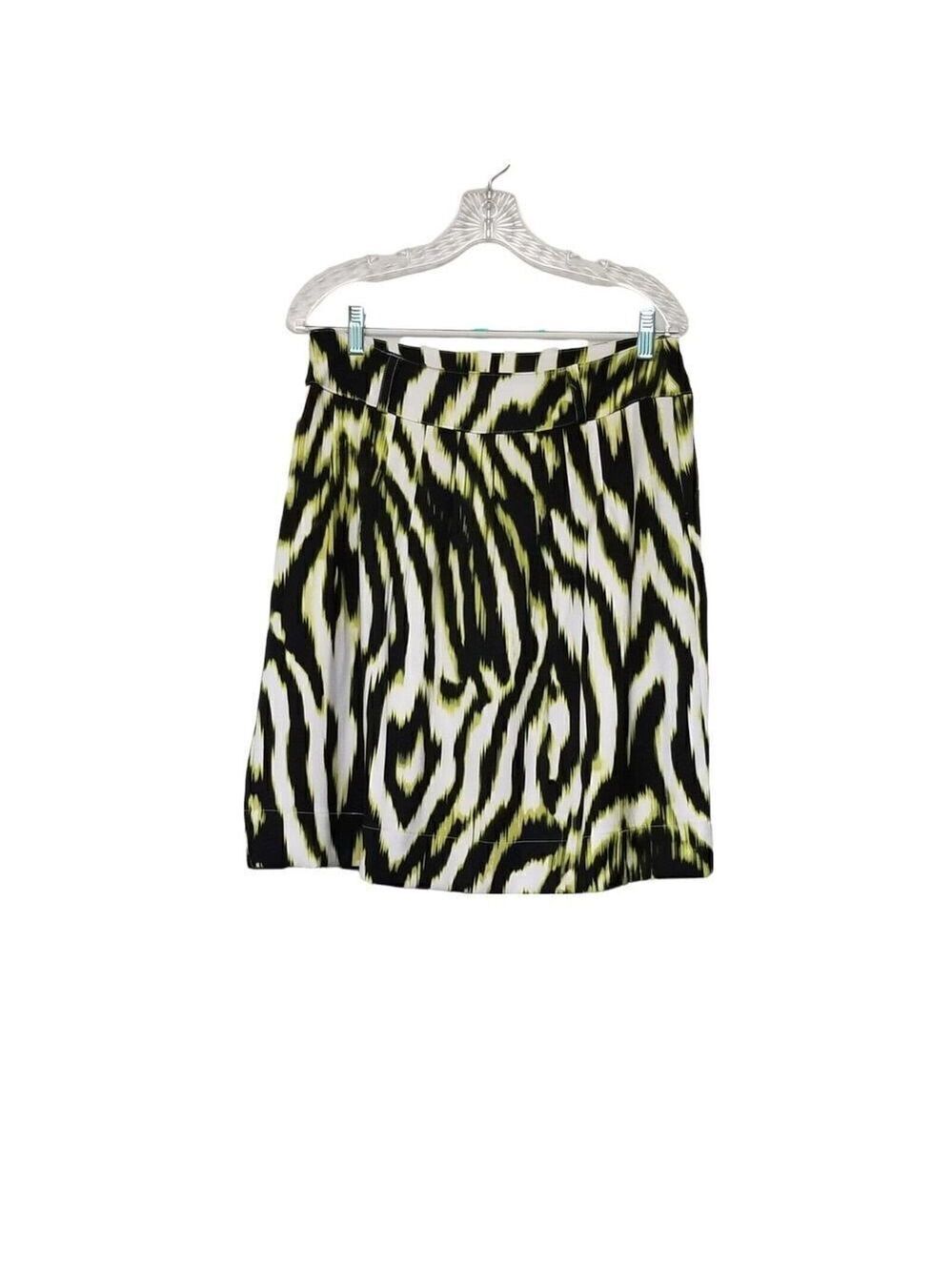 Women's Worthington Multicolor Green white & Black Pleated Skirt Size 6